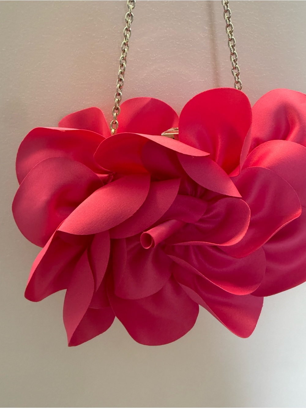 Pink Floral Accent Chain-Handle Women’s Evening Bag - Picture 5 of 5